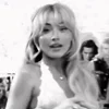 Стикер 48 Sabrina Carpenter Еще