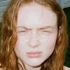 Обложка набора Sadie Sink Еще