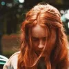Стикер 27 Sadie Sink Еще