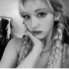 Стикер 39 Somi ー