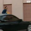 Стикер 25 😌🤨😕👆🔫😁