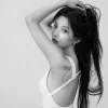 Стикер 24 Soyeon ー