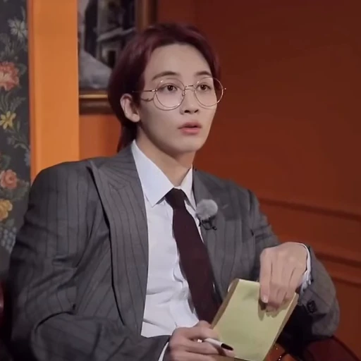 😨 Стикер «ｓｅｖｅｎｔｅｅｎ» для Telegram
