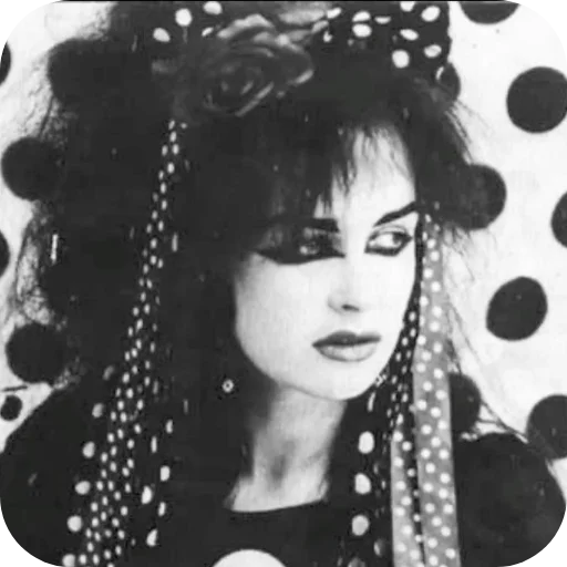 😒 Стикер «Strawberry Switchblade» для Telegram