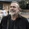 Стикер 42 The Walking Dead