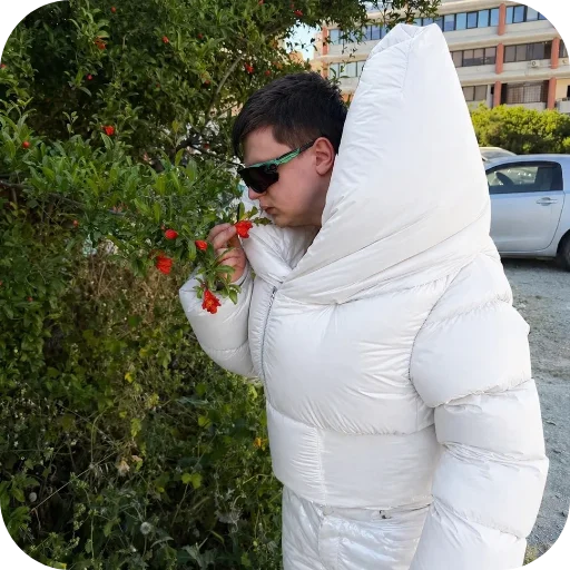 🧥 Стикер «Темный друн» для Telegram