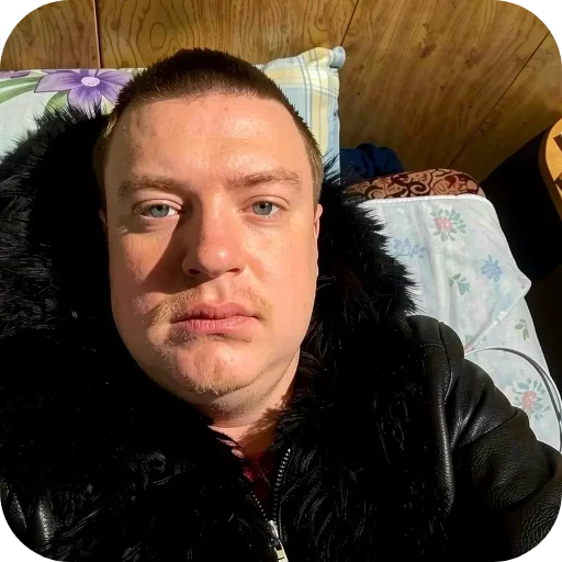 💇 Стикер «Темный друн» для Telegram