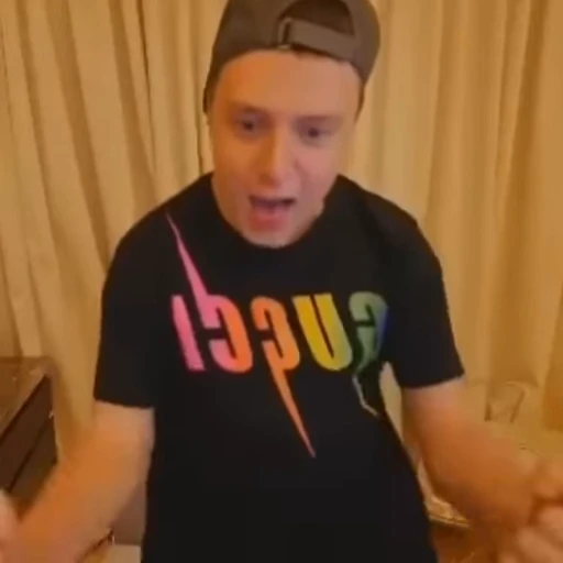 🌟 Стикер «МОЙ КАНАЛ, ЖМИ» для Telegram
