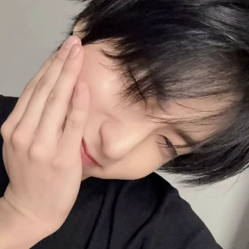🤍 Стикер «True Mitsuki Skz» для Telegram