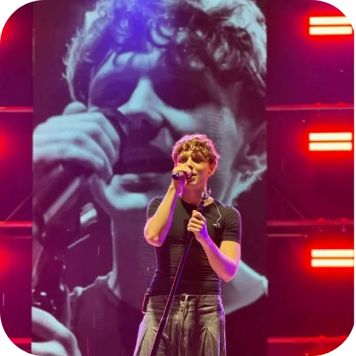 🎤 Стикер «Ваня Дмитриенко» для Telegram