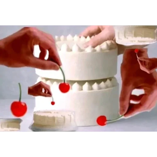 🫥 Стикер «вишенка на cake» для Telegram