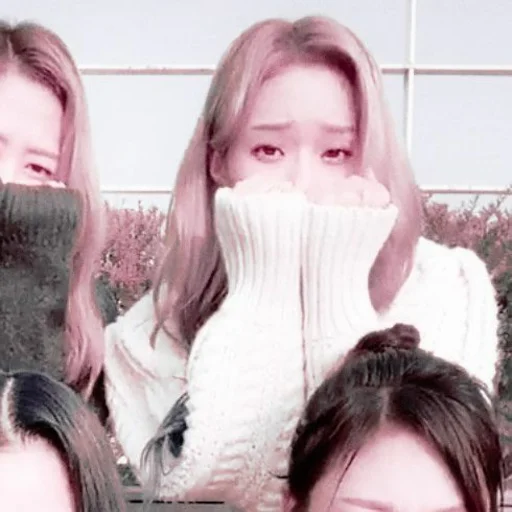 🍭 Стикер «winter kim» для Telegram