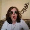 Стикер 28 💪 Набор эмоджи с музыкантом «Yung Trappa»