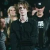 Стикер 23 💪 Набор эмоджи с музыкантом «Yung Trappa»