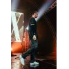 Стикер 19 Yanix