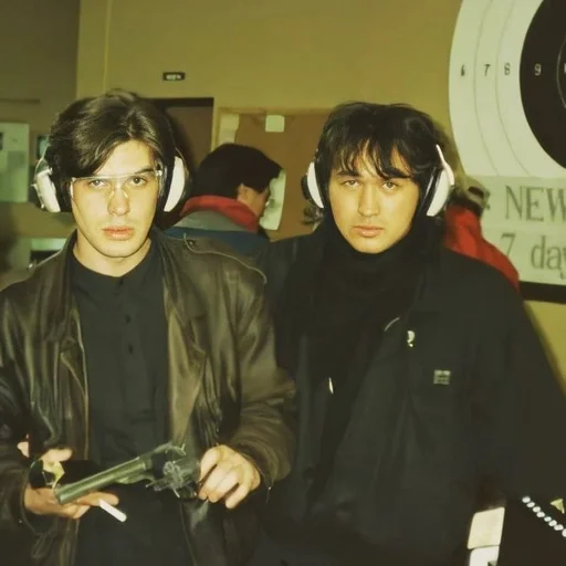 🎧 Стикер «Виктор Цой» для Telegram