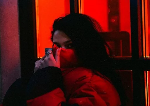💞 Стикер «Red» для Telegram