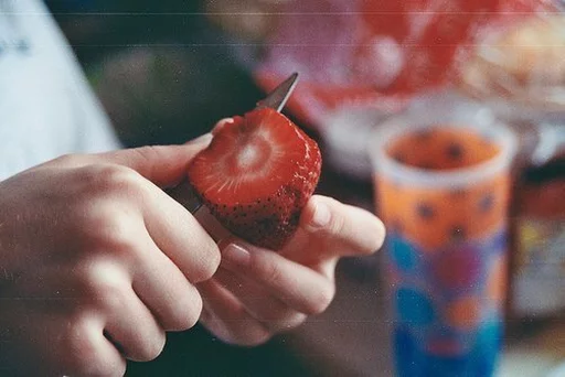 ❤ Стикер «Red» для Telegram