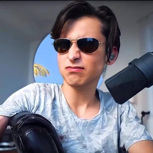 😒 Стикер «Команда 0» для Telegram