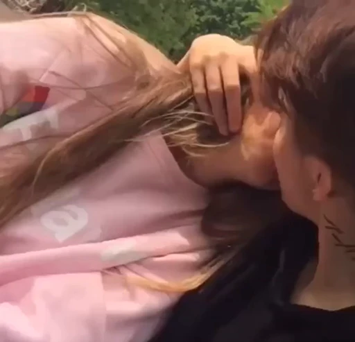 ❤️ Стикер «Lovebirds» для Telegram