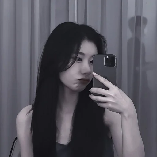 🐾 Стикер «itzy chaeryeong» для Telegram