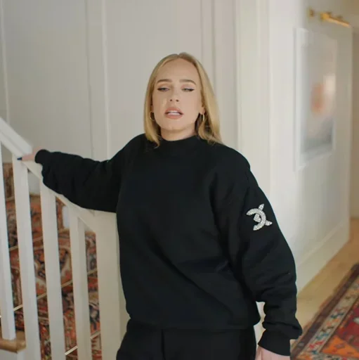 😐 Стикер «Adele» для Telegram