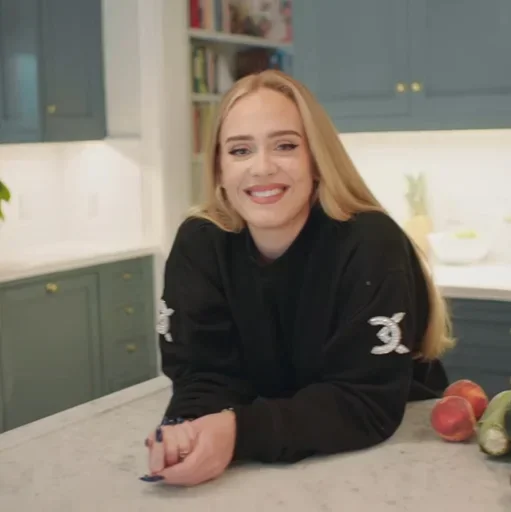 😐 Стикер «Adele» для Telegram