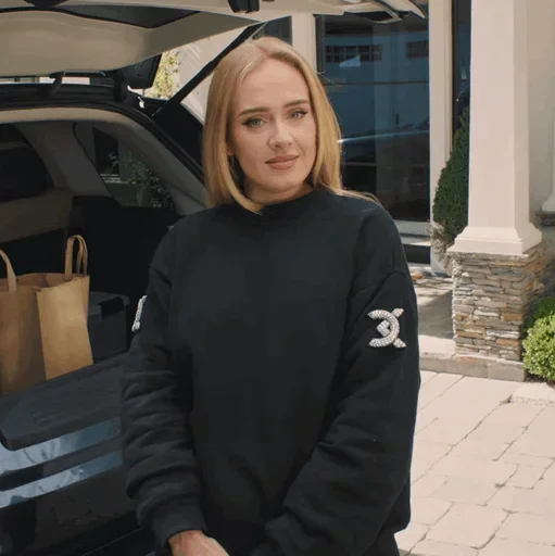😐 Стикер «Adele» для Telegram