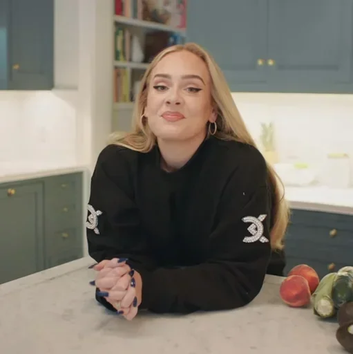 😐 Стикер «Adele» для Telegram