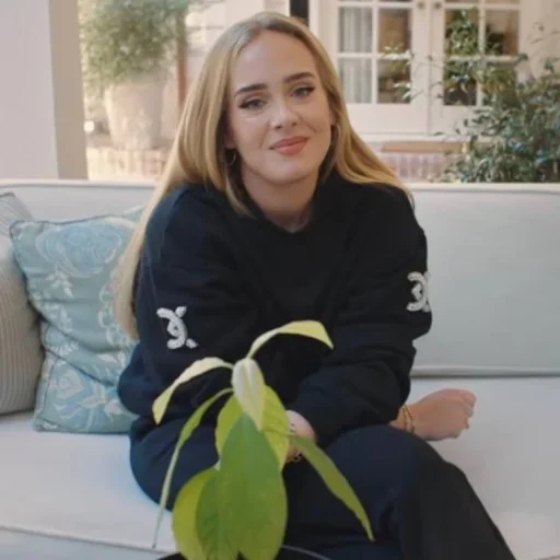 😐 Стикер «Adele» для Telegram