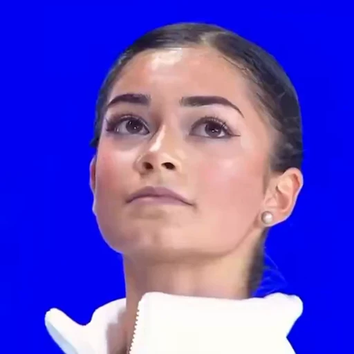 🤩 Стикер «Аделия Петросян» для Telegram