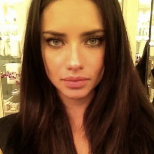 Стикерпак Adriana Lima для Telegram
