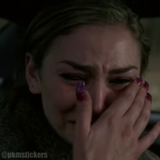 😭 Стикер «Adriana La Cerva» для Telegram