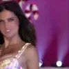 Стикер 5 Adriana Lima - модель и ангел Victoria's secret