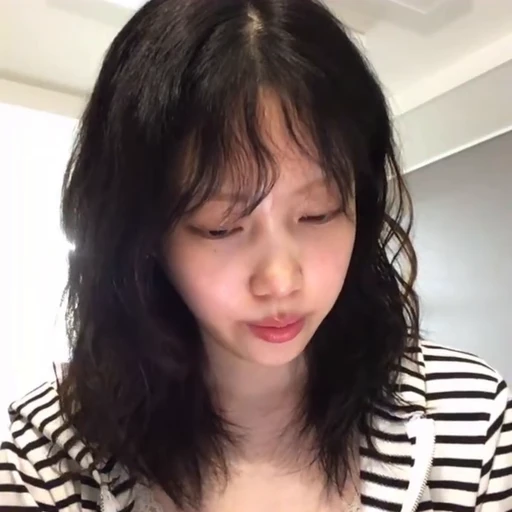 🦨 Стикер «ww jueun» для Telegram