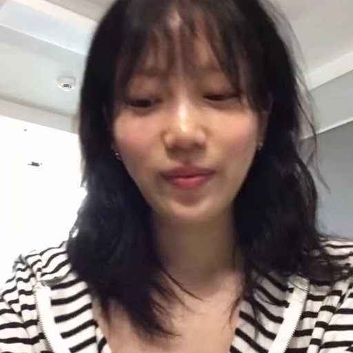 🦨 Стикер «ww jueun» для Telegram