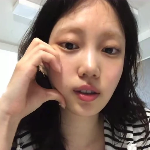 🦨 Стикер «ww jueun» для Telegram
