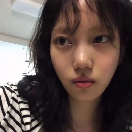 🦨 Стикер «ww jueun» для Telegram