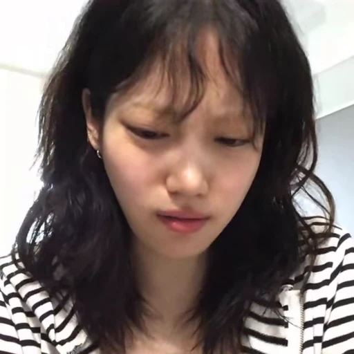 🦨 Стикер «ww jueun» для Telegram