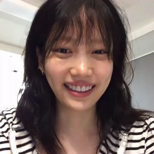🦨 Стикер «ww jueun» для Telegram