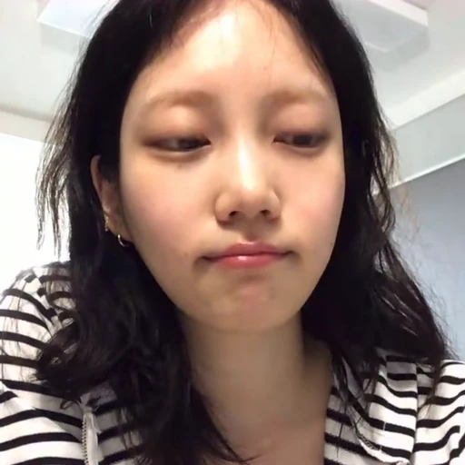 🦨 Стикер «ww jueun» для Telegram