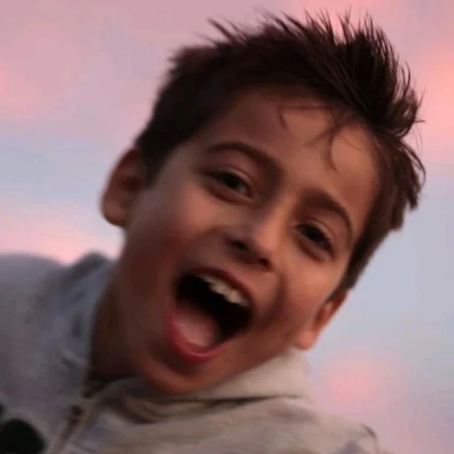 🤪 Стикер «Aidan Gallagher» для Telegram