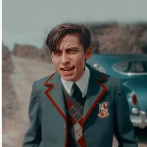 🤬 Стикер «Aidan Gallagher» для Telegram