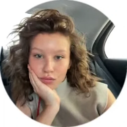 🌟 Стикер «Анна Пересильд» для Telegram