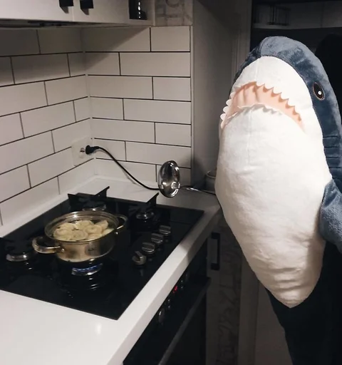 🥘 Стикер «Акулка mood» для Telegram