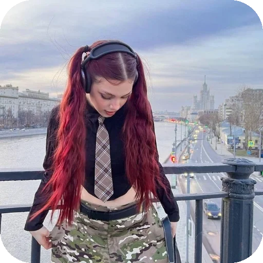 💇 Стикер «Akyuliych» для Telegram