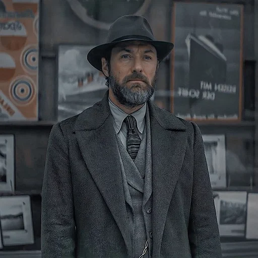 🎬 Стикер «Альбус Дамблдор» для Telegram