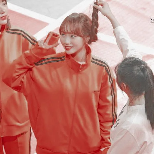 💗 Стикер «kim chaewon» для Telegram