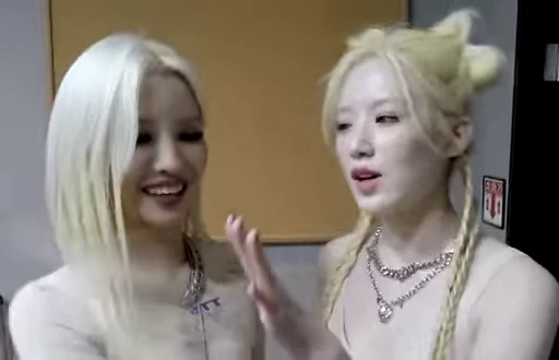 🖐 Стикер «(G)I-DLE» для Telegram