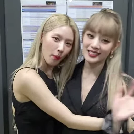 👋 Стикер «(G)I-DLE» для Telegram